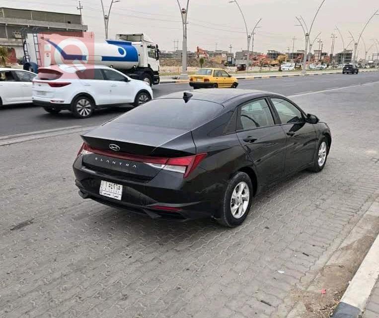 هيونداي النترا